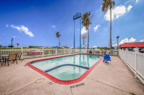 Motel 6-Corpus Christi, TX